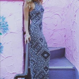 Fitted maxi dress